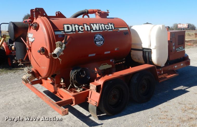 image for item DH0550 2007 Ditch Witch FX30  vacuum excavator