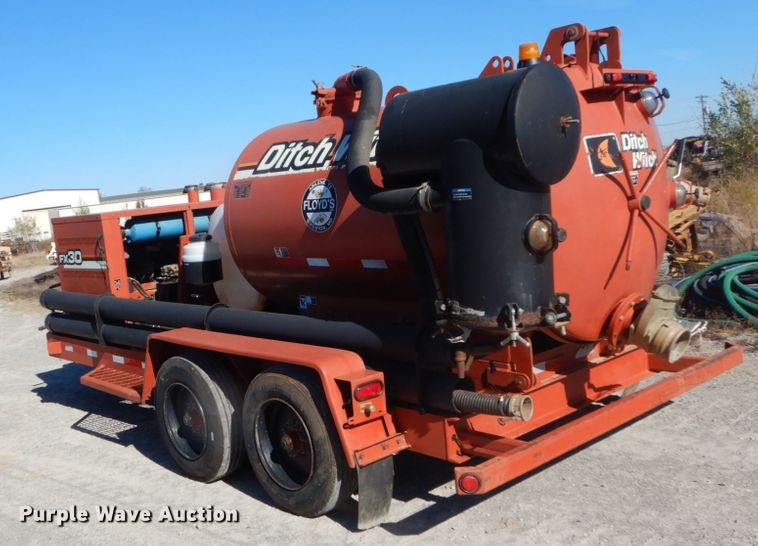 image for item DH0550 2007 Ditch Witch FX30  vacuum excavator