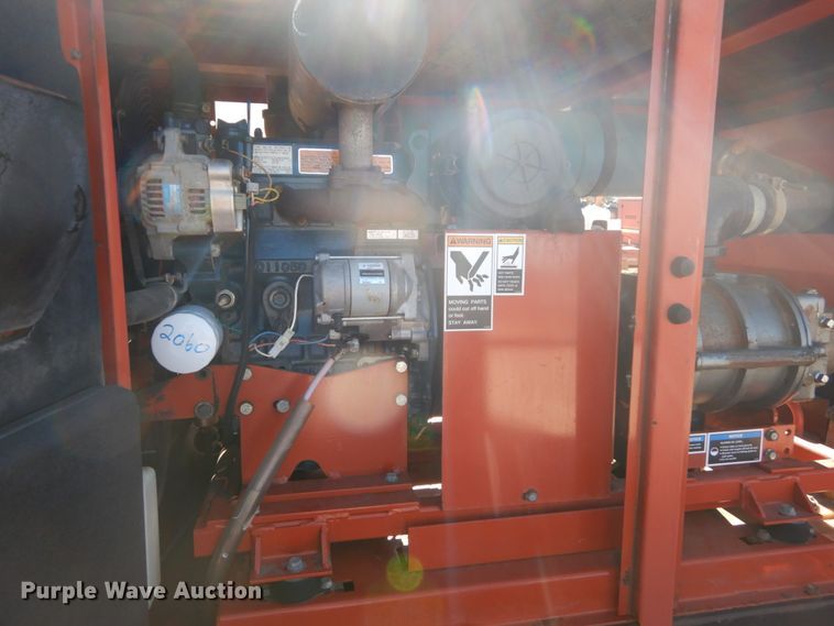 image for item DH0550 2007 Ditch Witch FX30  vacuum excavator