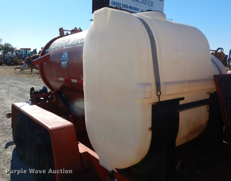 image for item DH0550 2007 Ditch Witch FX30  vacuum excavator