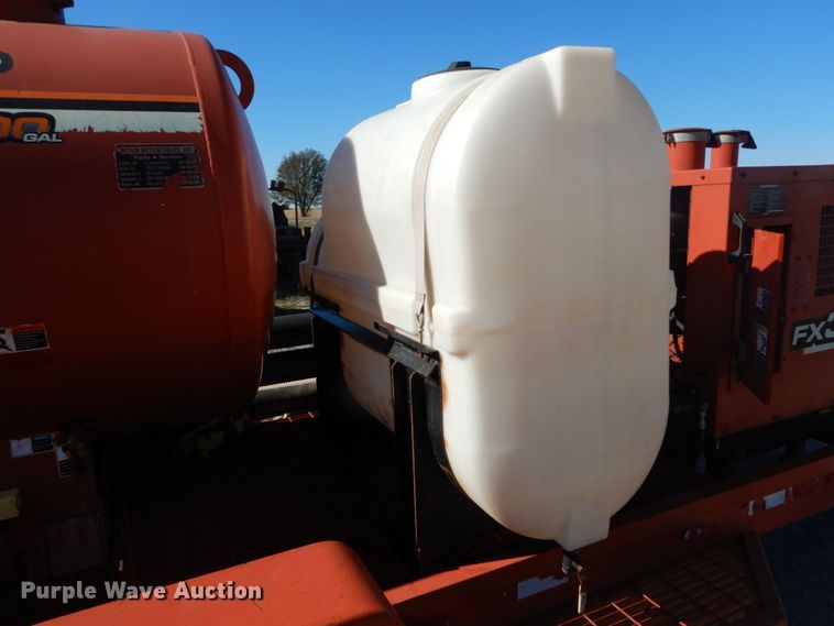 image for item DH0550 2007 Ditch Witch FX30  vacuum excavator