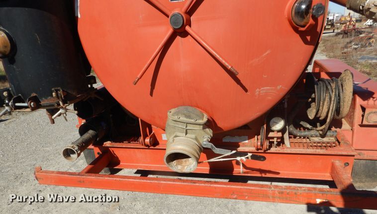 image for item DH0550 2007 Ditch Witch FX30  vacuum excavator