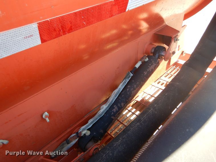 image for item DH0550 2007 Ditch Witch FX30  vacuum excavator