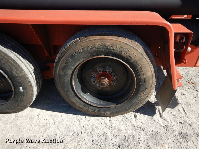 image for item DH0550 2007 Ditch Witch FX30  vacuum excavator