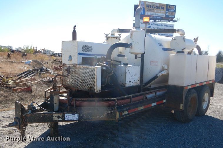 image for item DH0551 2010 Vacstar 800DT  vacuum excavator