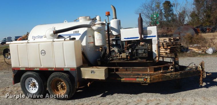 image for item DH0551 2010 Vacstar 800DT  vacuum excavator