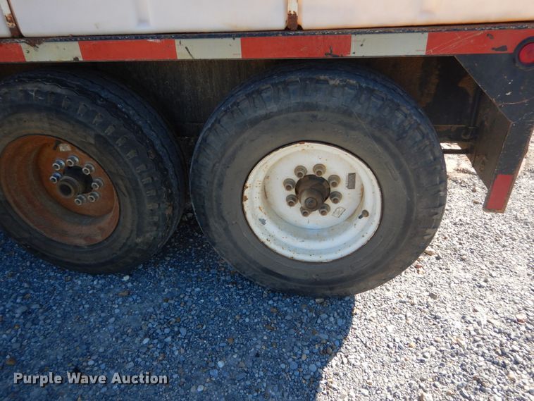 image for item DH0551 2010 Vacstar 800DT  vacuum excavator