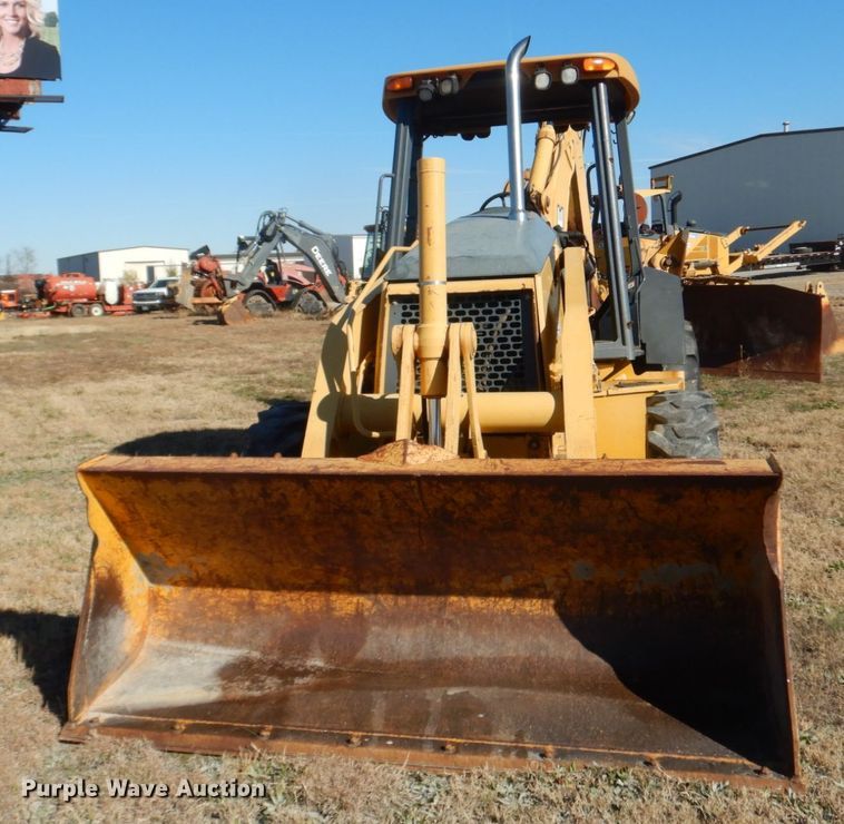 image for item DH0553 2006 John Deere 310SG  backhoe