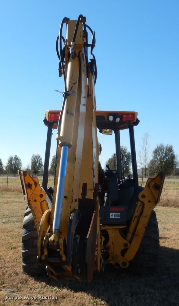 image for item DH0553 2006 John Deere 310SG  backhoe
