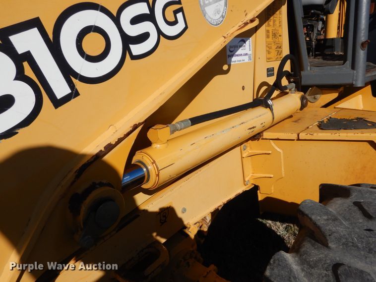 image for item DH0553 2006 John Deere 310SG  backhoe