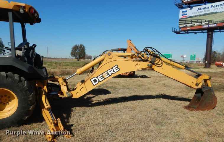 image for item DH0553 2006 John Deere 310SG  backhoe