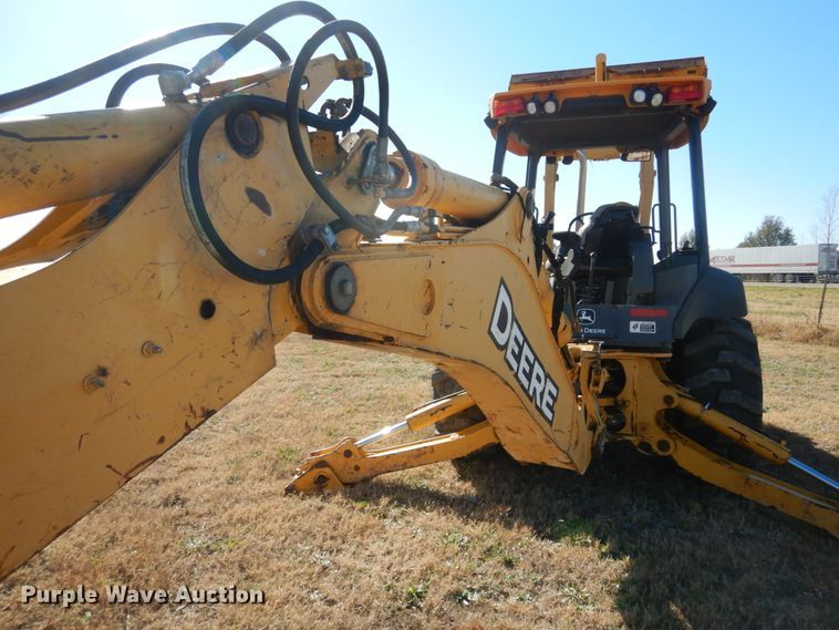 image for item DH0553 2006 John Deere 310SG  backhoe