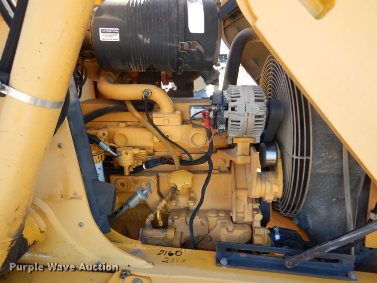 image for item DH0553 2006 John Deere 310SG  backhoe