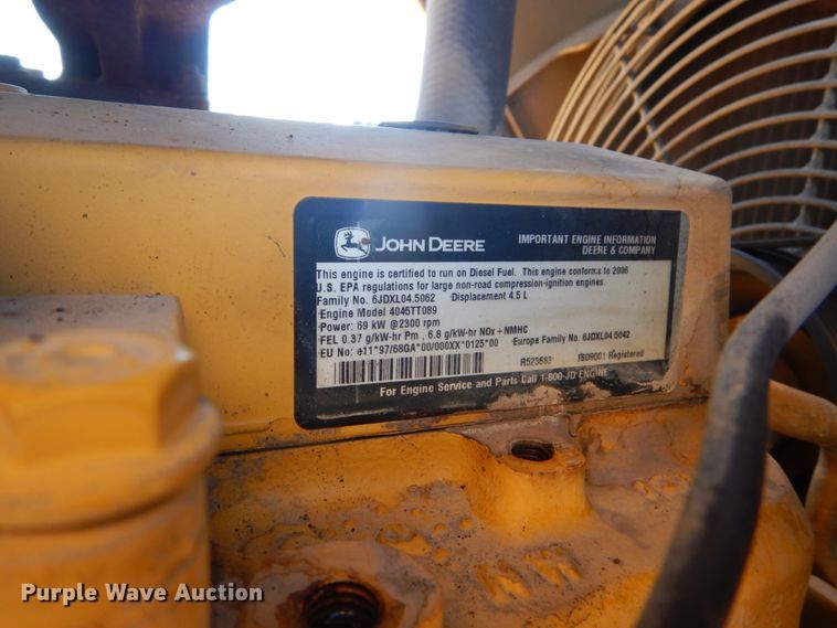 image for item DH0553 2006 John Deere 310SG  backhoe