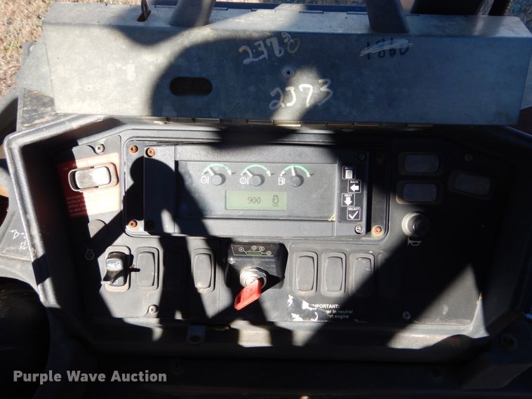 image for item DH0553 2006 John Deere 310SG  backhoe