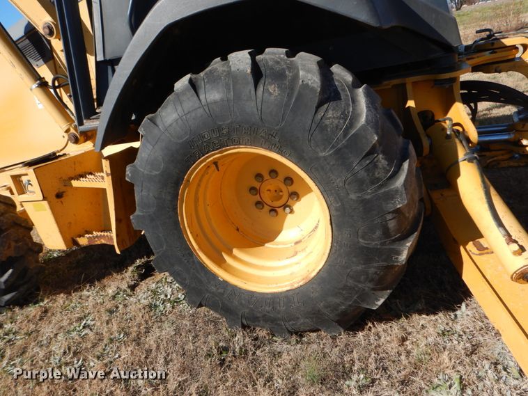 image for item DH0553 2006 John Deere 310SG  backhoe