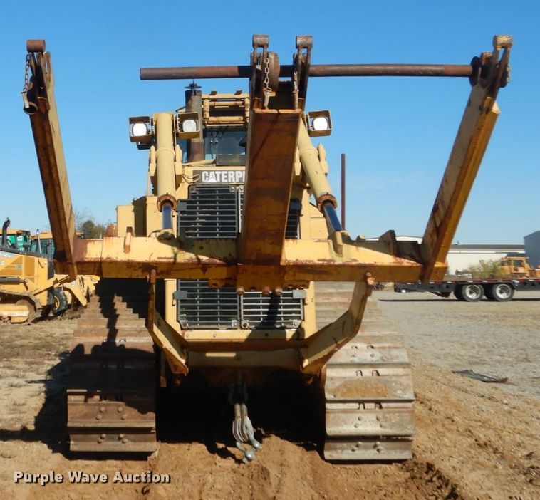 image for item DH0554 1998 Caterpillar D8R  cable plow