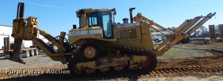 image for item DH0554 1998 Caterpillar D8R  cable plow