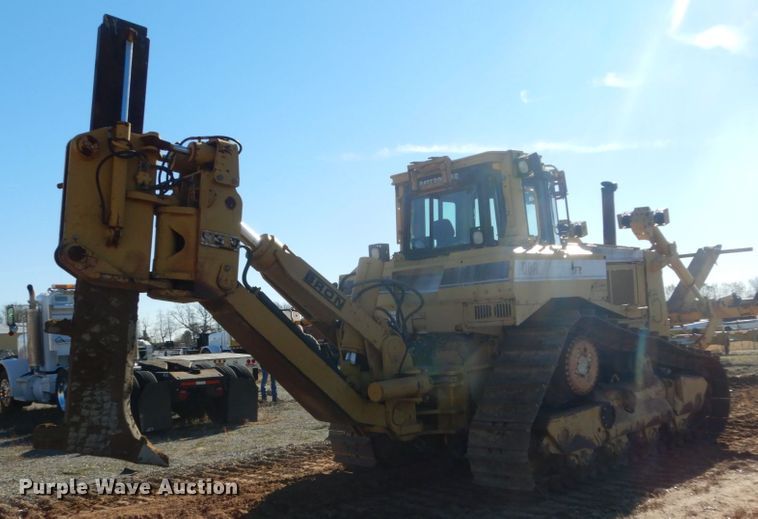 image for item DH0554 1998 Caterpillar D8R  cable plow