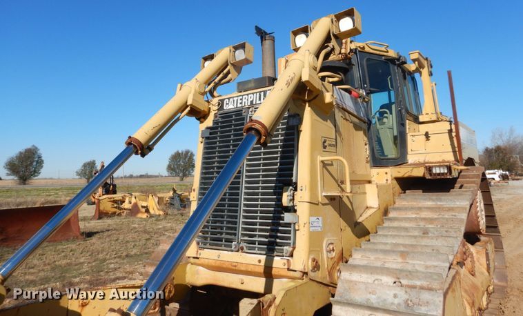 image for item DH0554 1998 Caterpillar D8R  cable plow