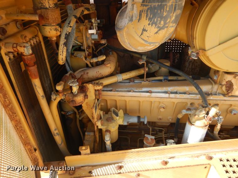 image for item DH0554 1998 Caterpillar D8R  cable plow