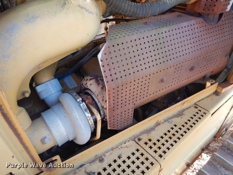 image for item DH0554 1998 Caterpillar D8R  cable plow