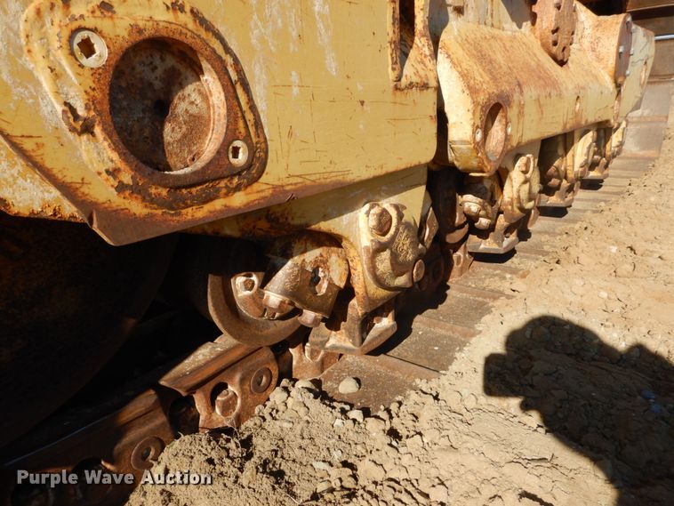 image for item DH0554 1998 Caterpillar D8R  cable plow