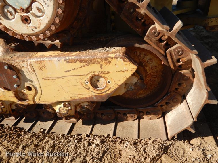 image for item DH0554 1998 Caterpillar D8R  cable plow