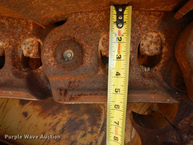 image for item DH0554 1998 Caterpillar D8R  cable plow