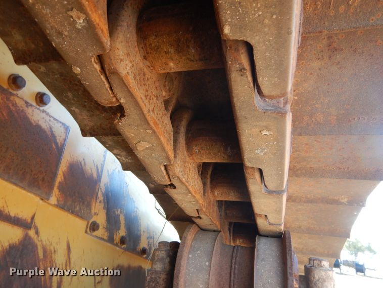 image for item DH0554 1998 Caterpillar D8R  cable plow