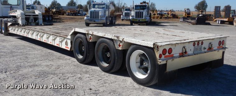 image for item DH0557 1994 Eager Beaver 50GSL lowboy equipment trailer