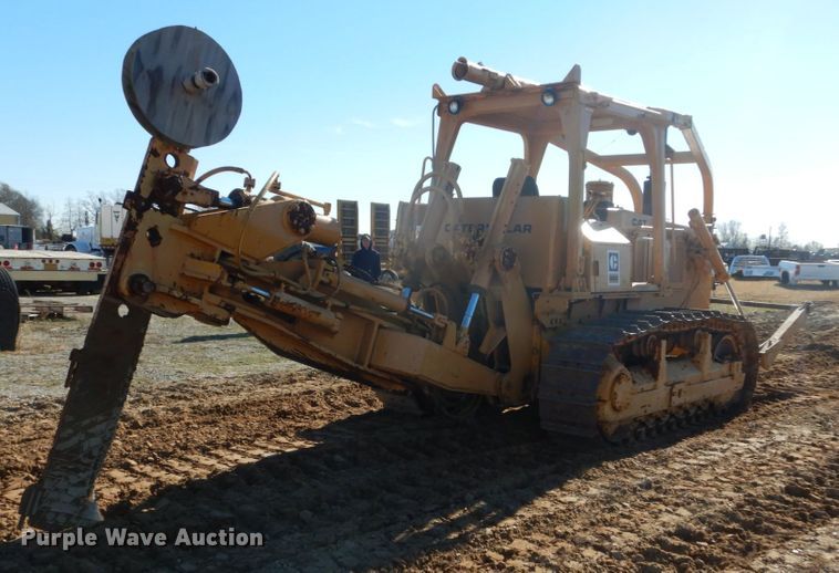 image for item DH0559 1978 Caterpillar D6D  cable plow