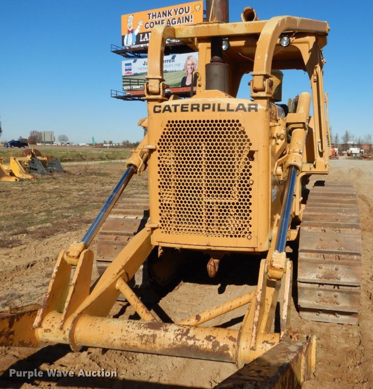 image for item DH0559 1978 Caterpillar D6D  cable plow