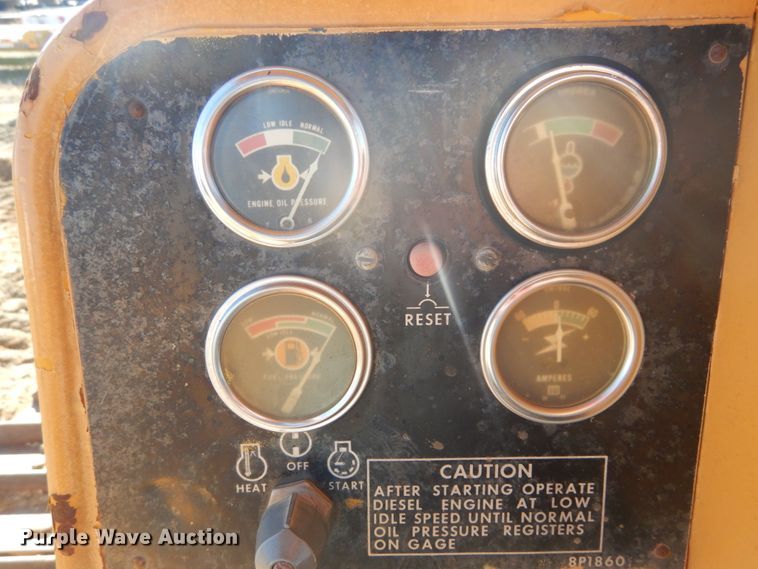 image for item DH0559 1978 Caterpillar D6D  cable plow