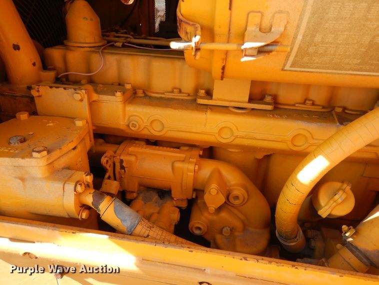 image for item DH0559 1978 Caterpillar D6D  cable plow