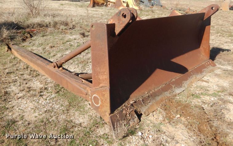 image for item DH0559 1978 Caterpillar D6D  cable plow