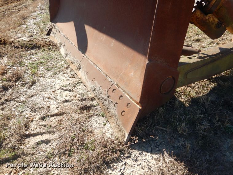 image for item DH0559 1978 Caterpillar D6D  cable plow