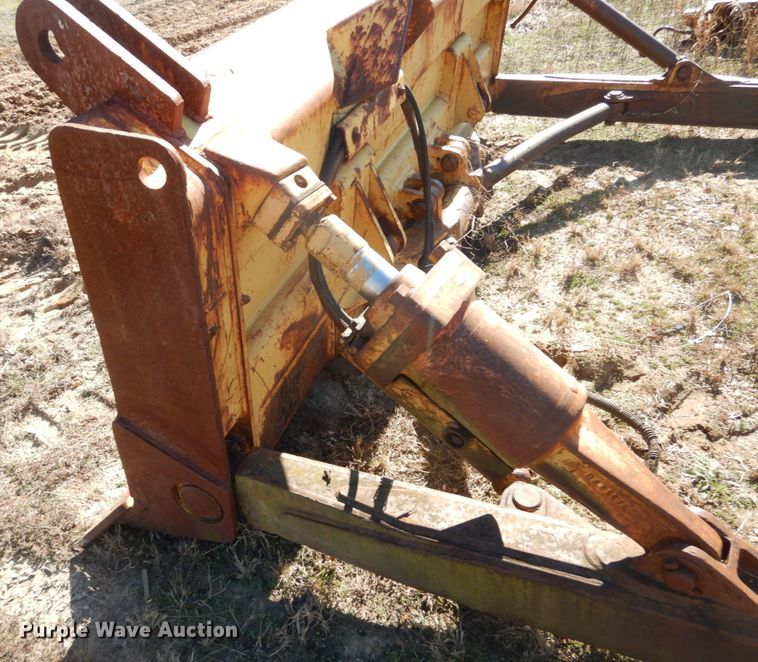 image for item DH0559 1978 Caterpillar D6D  cable plow