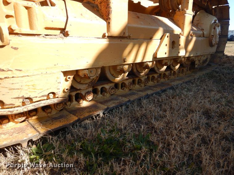 image for item DH0559 1978 Caterpillar D6D  cable plow