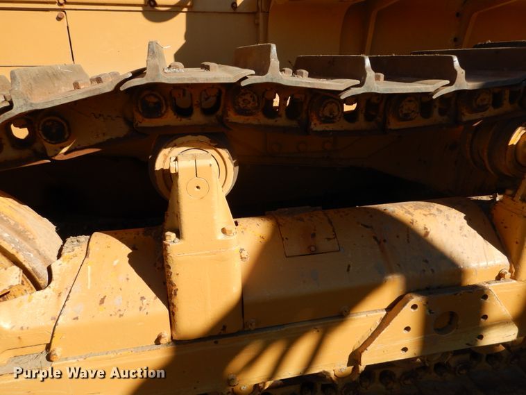 image for item DH0559 1978 Caterpillar D6D  cable plow