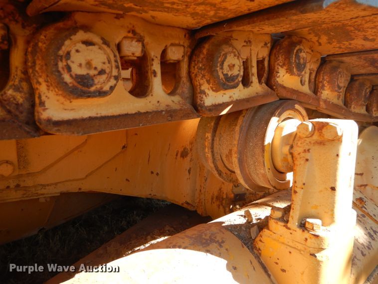 image for item DH0559 1978 Caterpillar D6D  cable plow