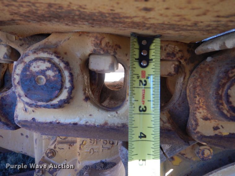 image for item DH0559 1978 Caterpillar D6D  cable plow