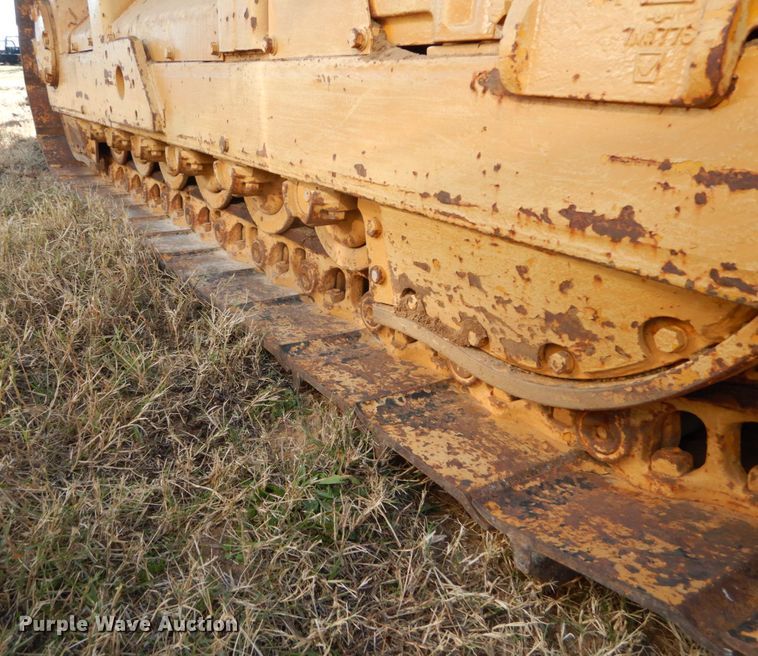 image for item DH0559 1978 Caterpillar D6D  cable plow