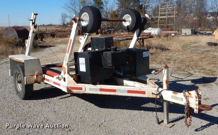 image for item DH0566 2011 Larson reel trailer
