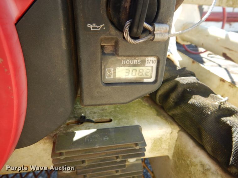 image for item DH0566 2011 Larson reel trailer