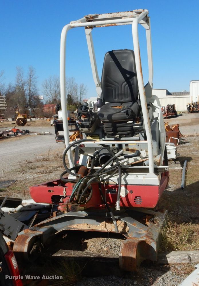 image for item DH0567 2006 Takeuchi TB135  mini excavator