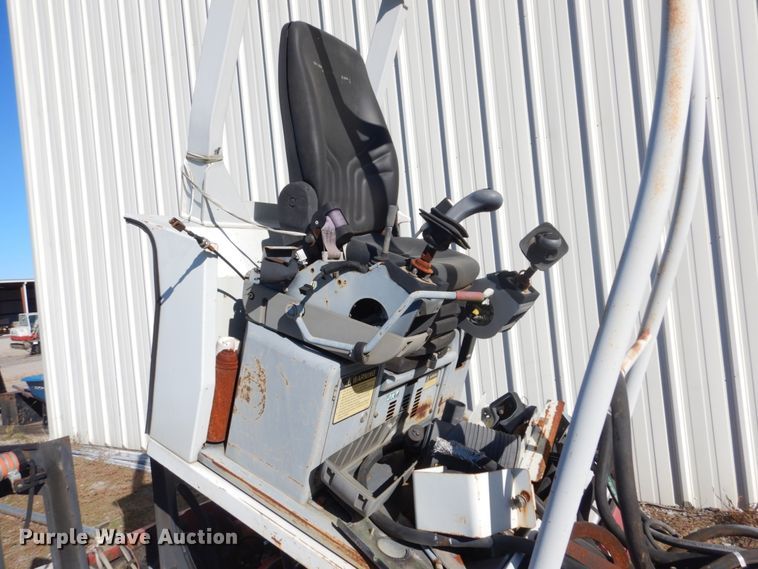 image for item DH0567 2006 Takeuchi TB135  mini excavator