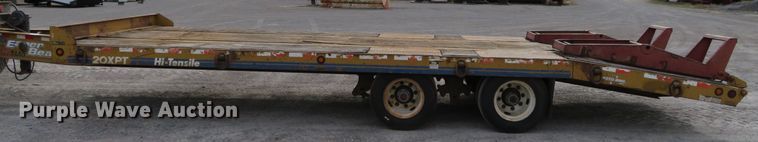 image for item DH0582 2006 Eager Beaver 20XPT equipment trailer