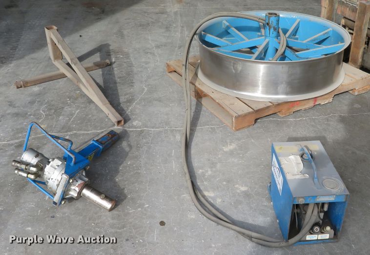 image for item DH0583 Arnold 301 fiber optic cable puller