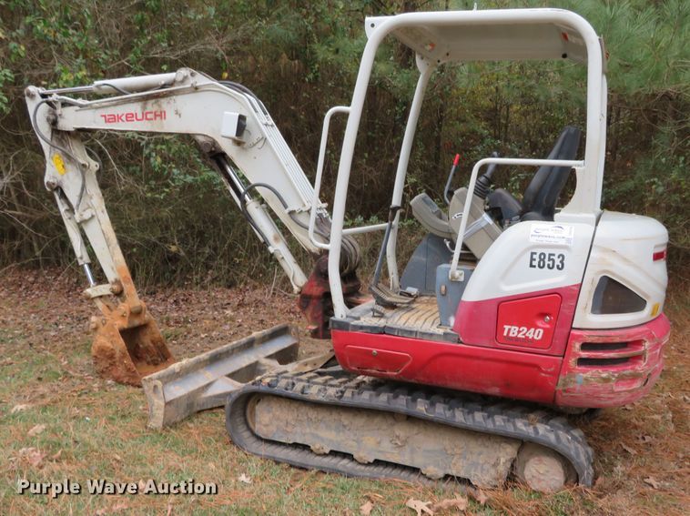 image for item DH0594 Takeuchi TB240  mini excavator